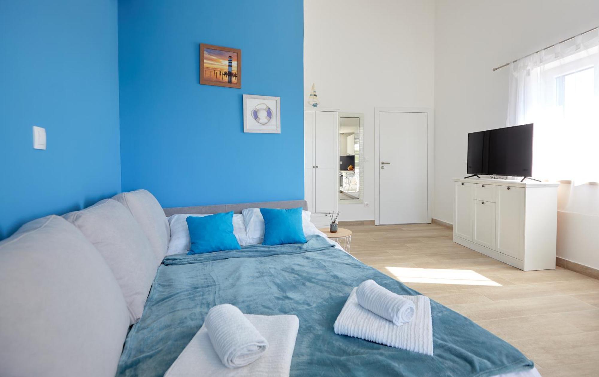 Apartments Nika Turanj Cameră foto